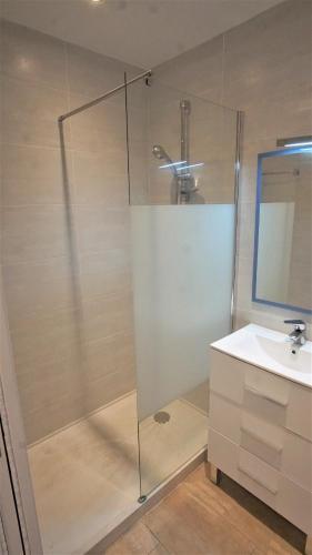 Skol Marbella Spacious 1 Bedroom Apartment With Sea Views