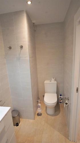Skol Marbella Spacious 1 Bedroom Apartment With Sea Views