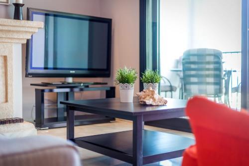 Apartamento 2 Bedroom With Great Views In Puerto Banus