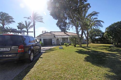 Villa 1100 Marbella Beachfront First Line