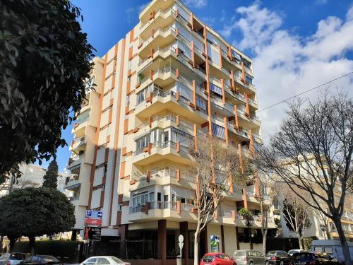 Modern Renovated One Bed Apartment In Edificio Apolo Marbella Center