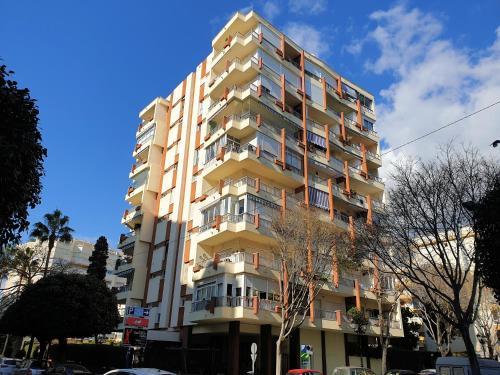 Modern Renovated One Bed Apartment In Edificio Apolo Marbella Center