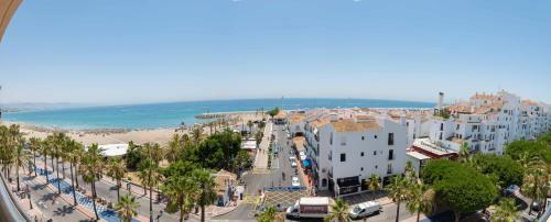 Apartamento Puerto Ban�s Sea Front
