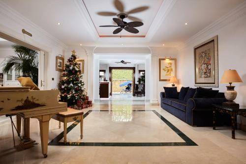 Hotel The Touch Puerto Banus