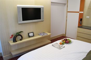 Hotel Tango Vibrant Living Place