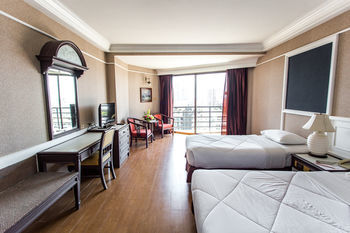 Hotel Town In Town Pattaya