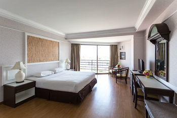 Hotel Town In Town Pattaya