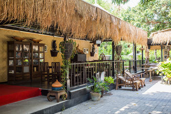 Hotel Town In Town Pattaya