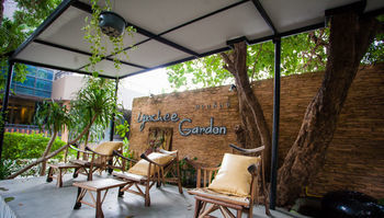 Hotel Town In Town Pattaya