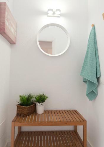 Green Sea Cozy Beach Apartment