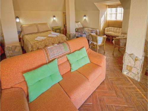 Four-bedroom Holiday Home In Medina-sidonia