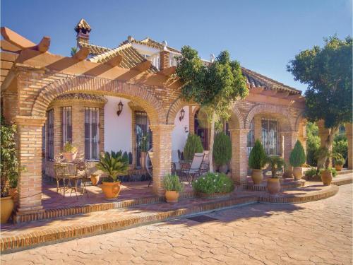 Four-bedroom Holiday Home In Medina-sidonia