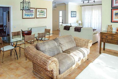 Meloneras Villa Sleeps 6 Air Con Wifi