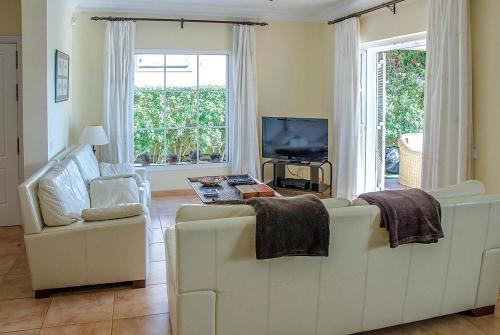 Meloneras Villa Sleeps 6 Air Con Wifi