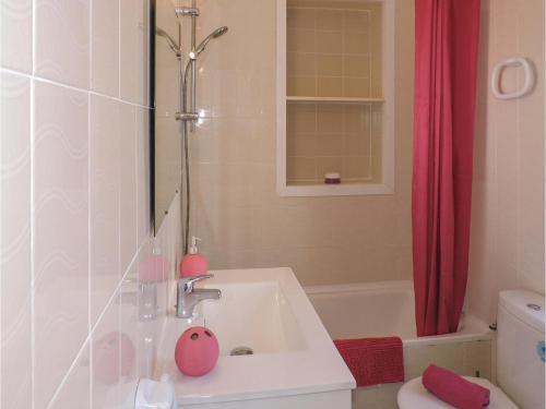 Three-bedroom Apartment In Miami Playa