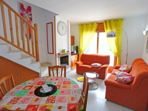 Holiday Home Casa Isis