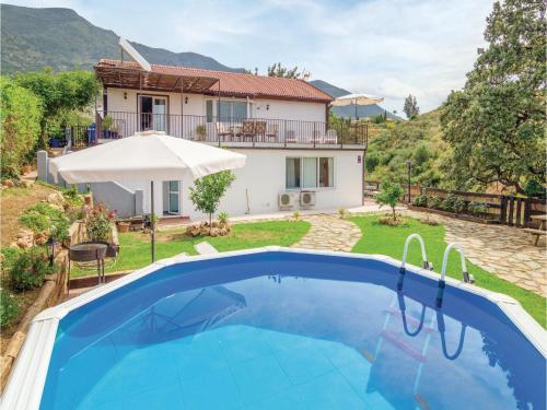 Three-bedroom Holiday Home In Mijas