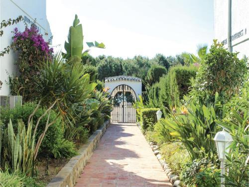 Two-bedroom Apartment Mijas Costa With Sea View 03