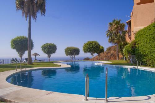 Apartamento Stunning 4 Bed Duplex In Calahonda With Sea Views
