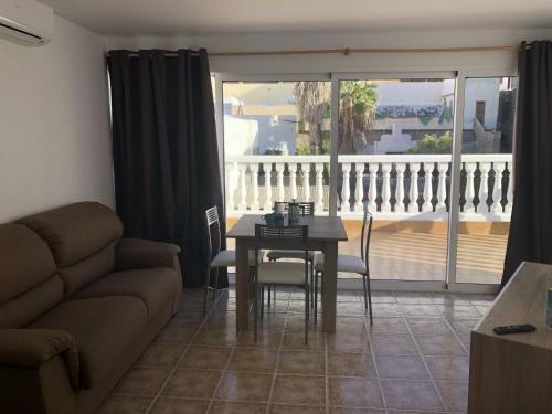 Apartamentos Acor�n Mog�n
