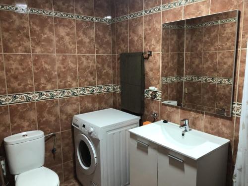 Apartamentos Acor�n Mog�n