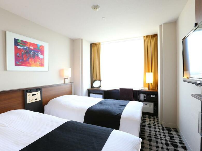 Hotel Apa And Resort Tokyo Bay Makuhari