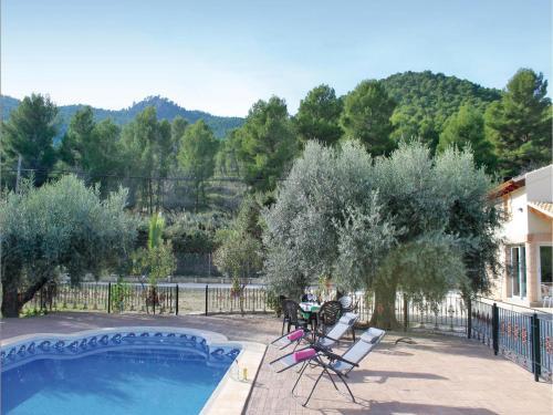 Three-bedroom Holiday Home In Moratalla