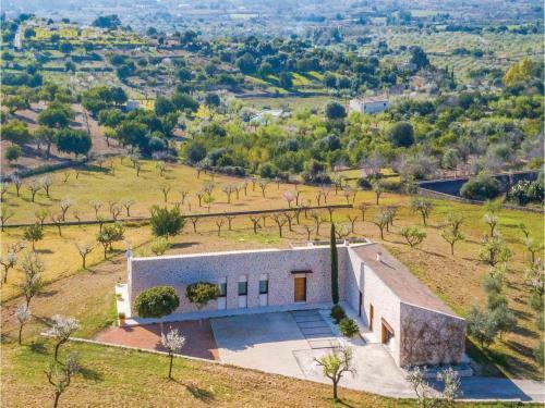 Four-bedroom Holiday Home In Moscari
