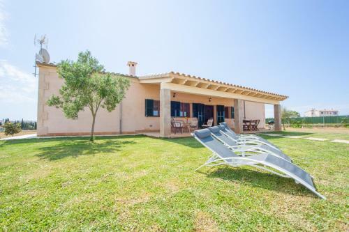 Villa S'estaci�