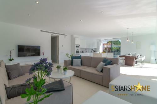 Villa Platja De Muro - 218324