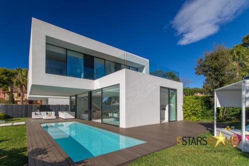 Villa Platja De Muro - 218324