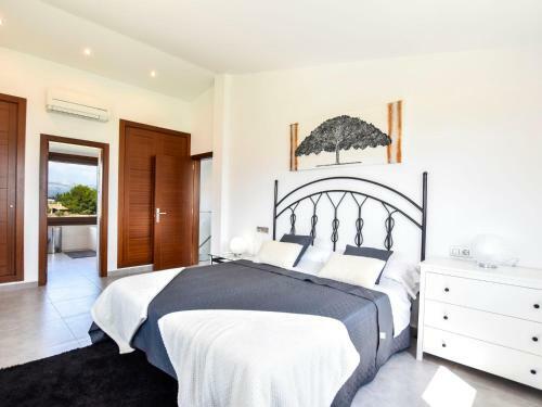 Holiday Home Can Bou