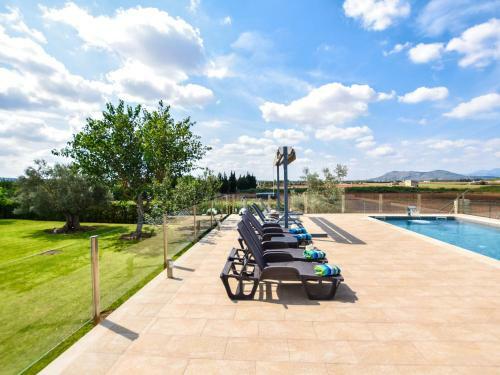 Holiday Home Can Bou