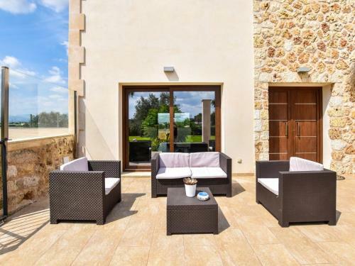 Holiday Home Can Bou