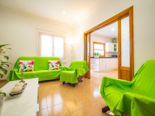 Apartamento Piscina Muro