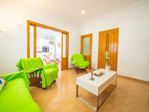 Apartamento Piscina Muro