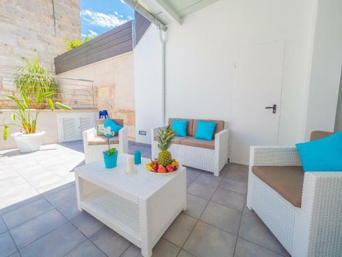 Apartamento Piscina Muro