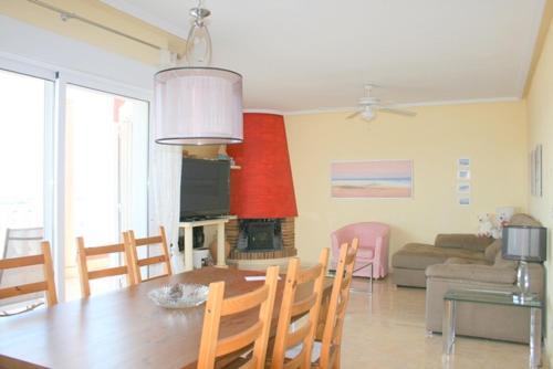 New Listing! El Dorado