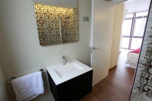 Apartamentos Praia Do Capit�n