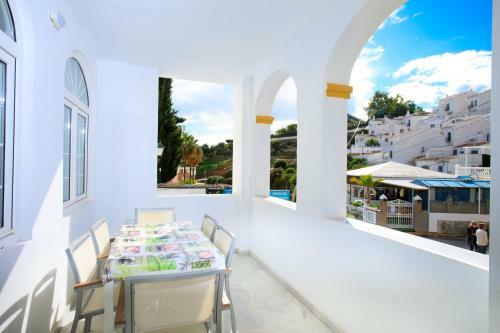 Apartamentos Almoraide Suites