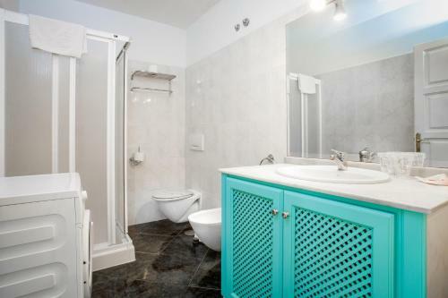 Apartamentos Almoraide Suites