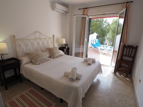 Nerja Paradise Rentals - Villa Aljamar
