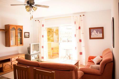 Apartamento Fercomar Trit�n