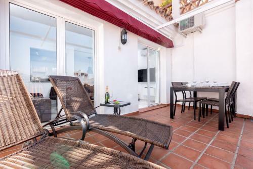 Three-bedroom Apartment With Terrace Irene
