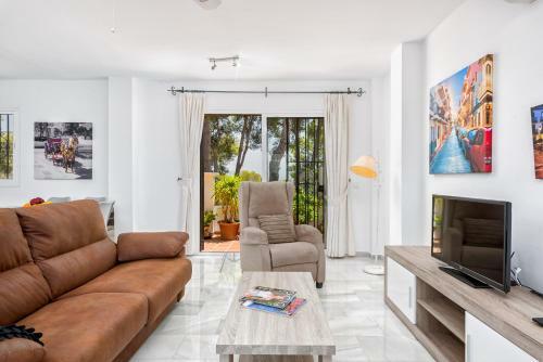 Three-bedroom Apartment With Terrace Irene