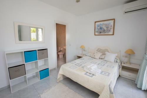 Apartamento Urb. Paraiso Blanco