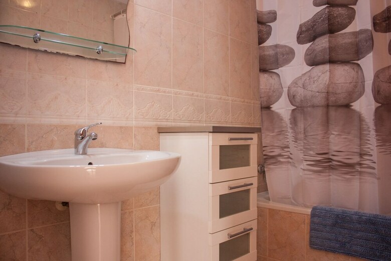 Cipreses House Nerja Canovas