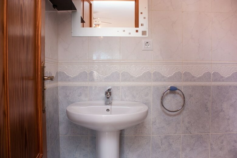 Cipreses House Nerja Canovas
