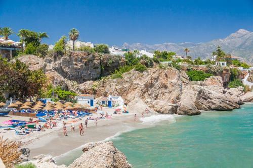 Villa Jara Nerja Canovas