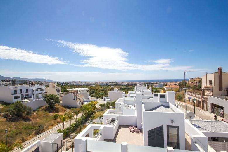 New Family Homes Los Mangos Nerja Canovas